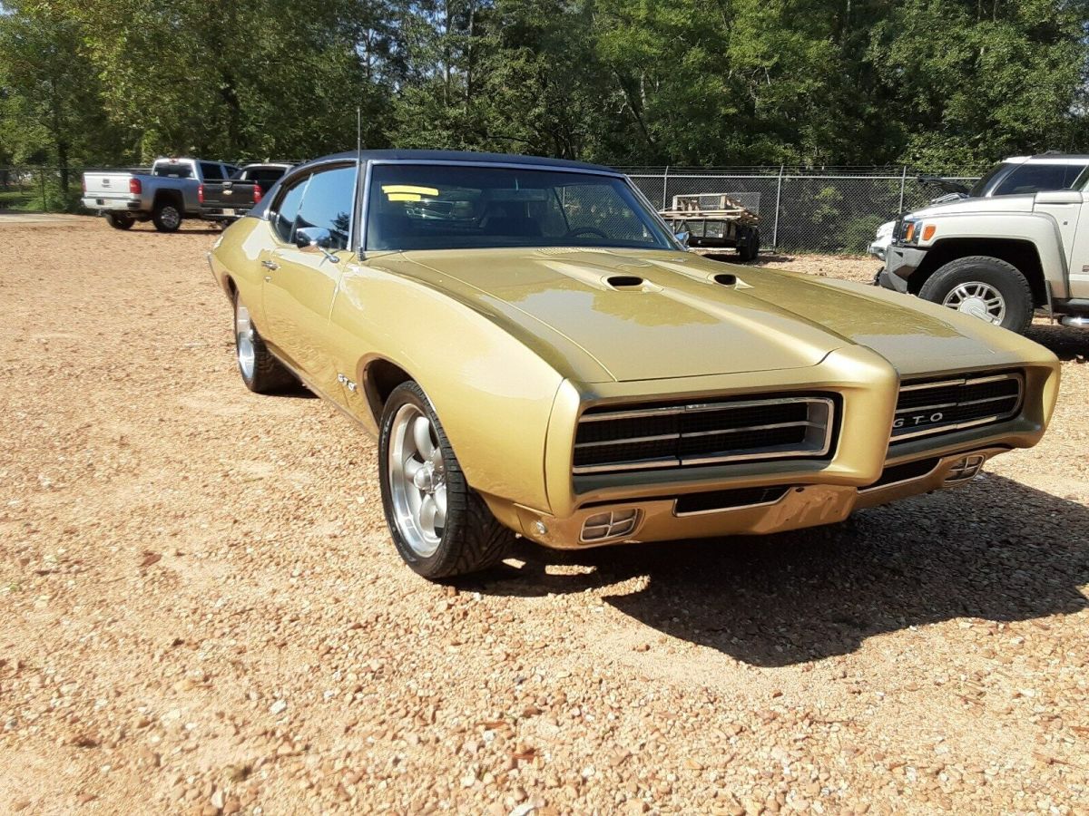 1969 Pontiac GTO - photo 2