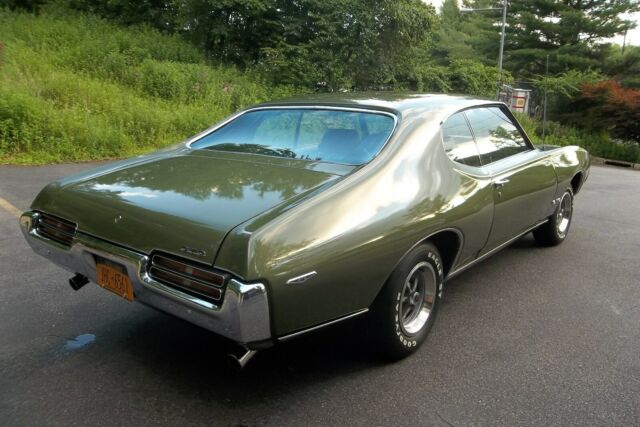1969 Pontiac GTO - photo 6