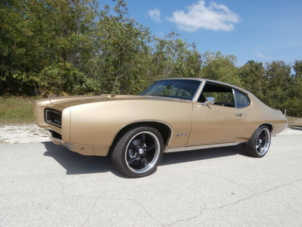 1969 Pontiac GTO - photo 2
