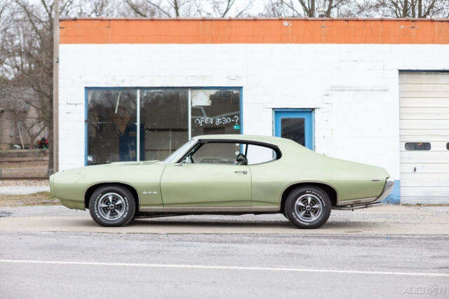 1969 Pontiac GTO - photo 11