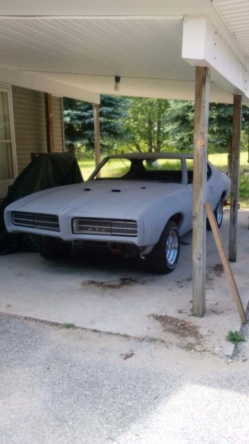 1969 Pontiac GTO - photo 2