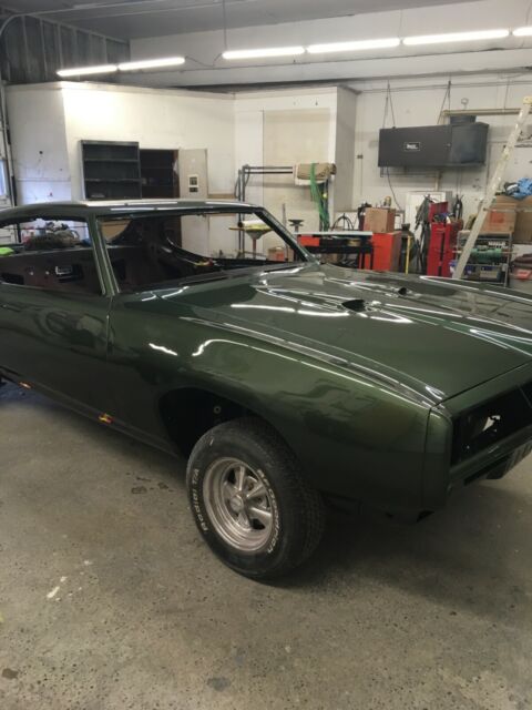 1969 Pontiac GTO Green with Black interior - photo 8