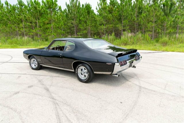 1969 Pontiac GTO 2D - photo 6