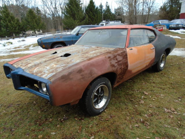 1969 Pontiac GTO Base - photo 2