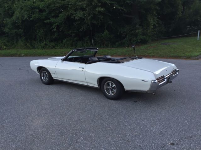 1969 Pontiac GTO - photo 8