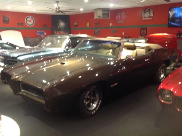 1969 Pontiac GTO Convertible - photo 9