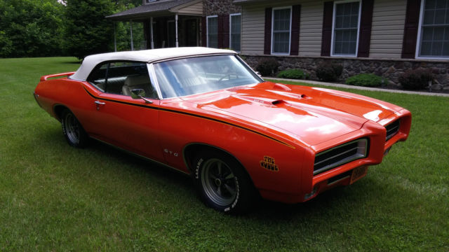 1969 Pontiac GTO Convertible - photo 2