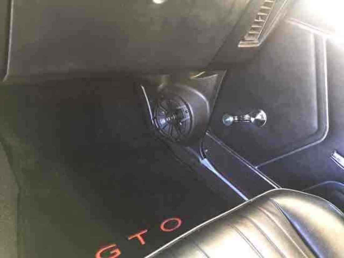 1969 Pontiac GTO - photo 10