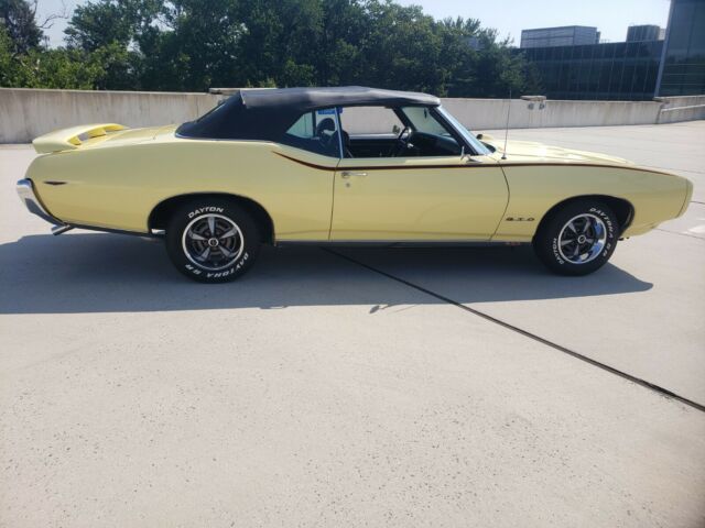 1969 Pontiac GTO CONVERTIBLE - photo 7