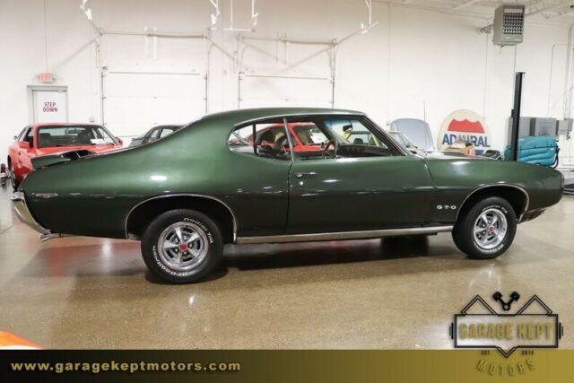 1969 Pontiac GTO Coupe - photo 10