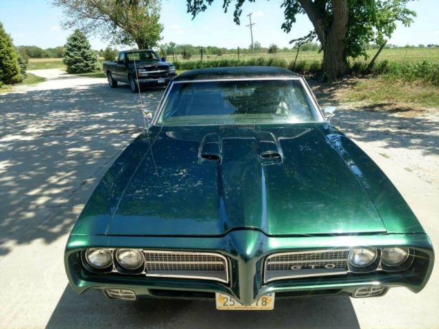 1969 Pontiac GTO for sale! 1969 Pontiac GTO -4 Speed-Fast and reliable!