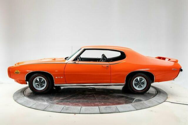 1969 Pontiac GTO Judge - photo 3