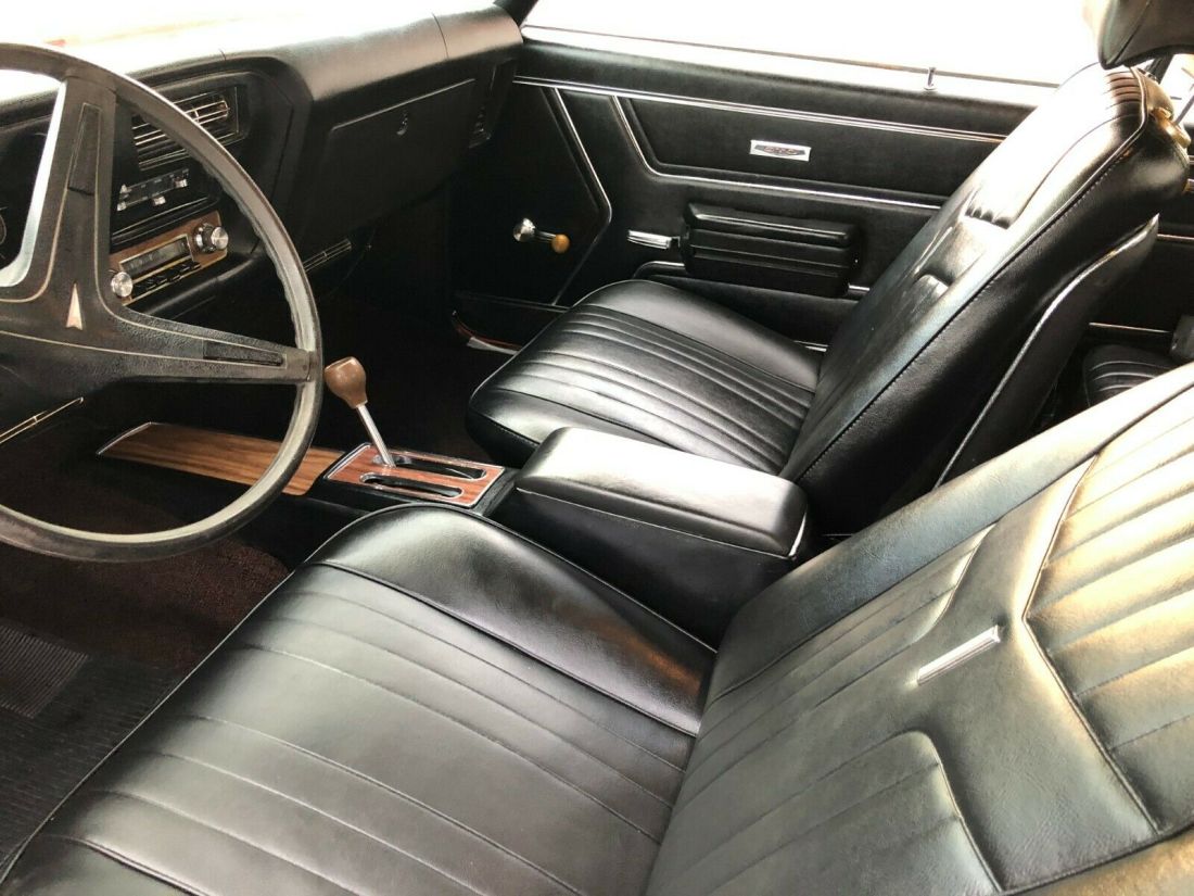 1969 Pontiac GTO 2 door - photo 10