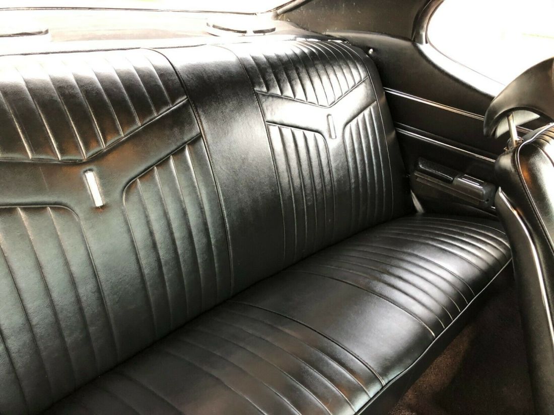 1969 Pontiac GTO 2 door - photo 12