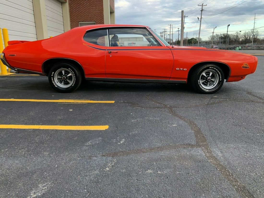 1969 Pontiac GTO 2 door - photo 5