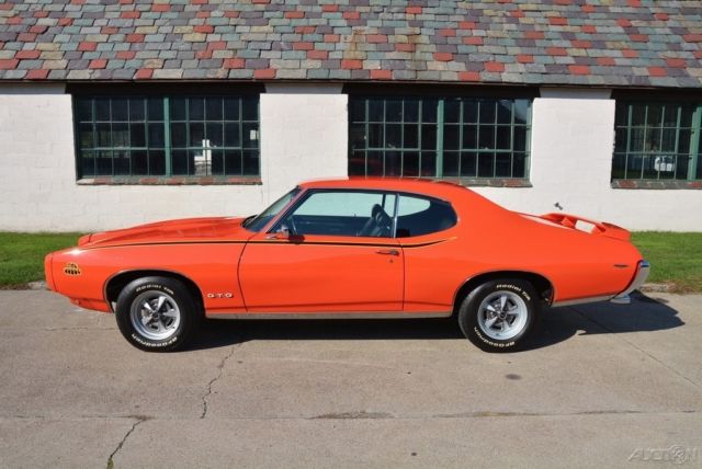 1969 Pontiac GTO The Judge - photo 8