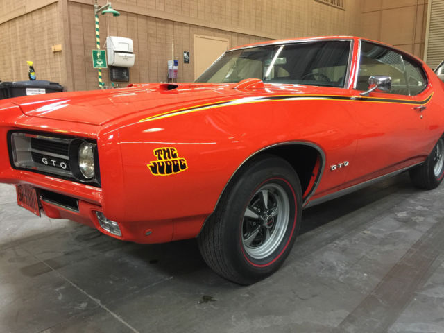 1969 Pontiac GTO JUDGE - FULLY DOCUMENTED RAM AIR III - 4 SPEED TRAILER QUEEN! 1969 Pontiac GTO