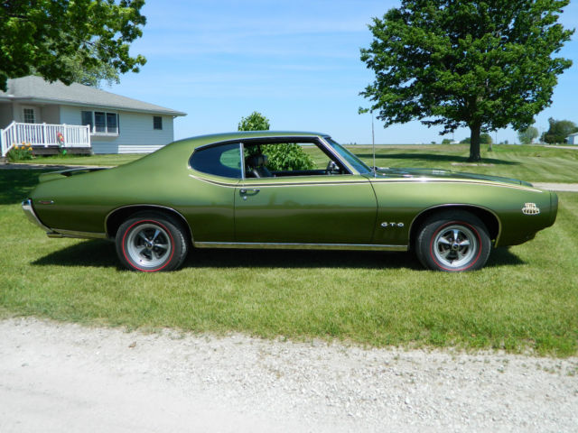 1969 Pontiac GTO Judge