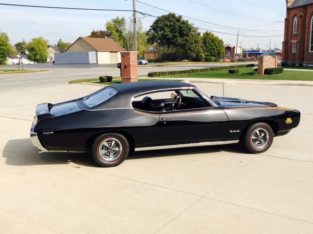 1969 Pontiac GTO - photo 4