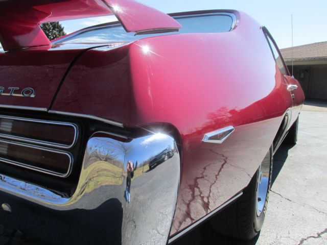 1969 Pontiac GTO - photo 9