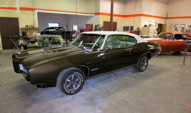 1969 Pontiac GTO - photo 2
