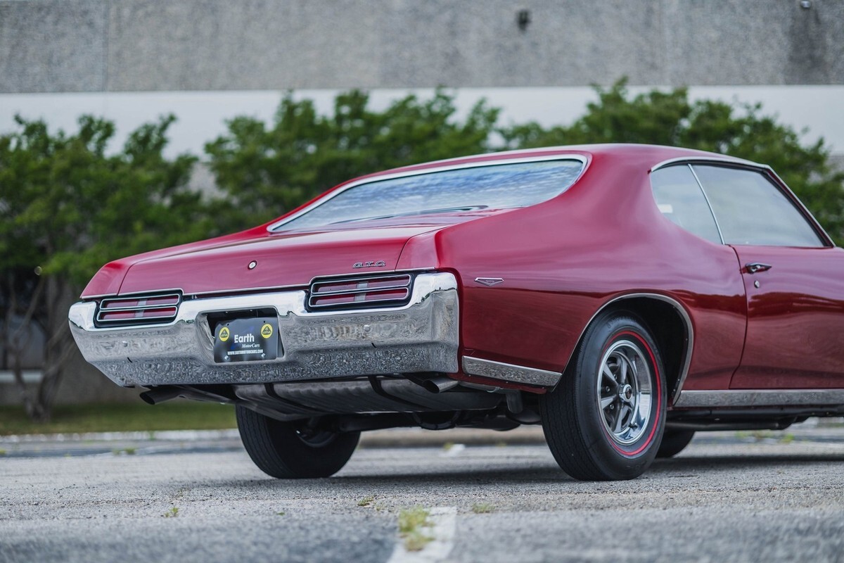 1969 Pontiac GTO RAM AIR IV Restored - photo 11