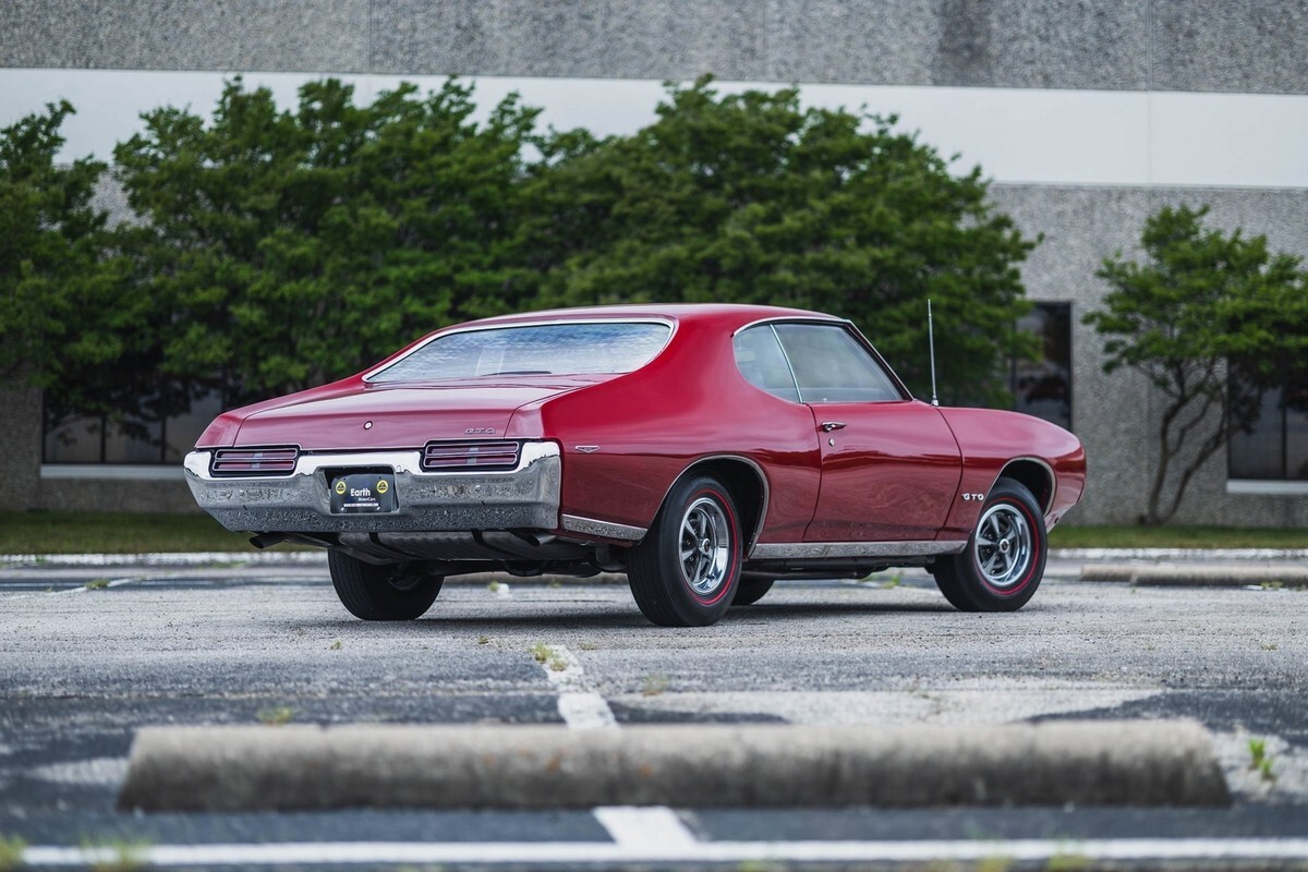 1969 Pontiac GTO RAM AIR IV Restored - photo 9
