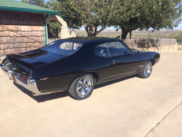 1969 Pontiac GTO - photo 8