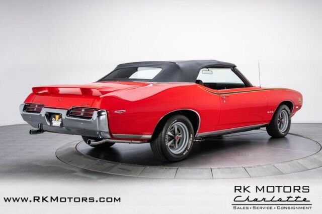 1969 Pontiac GTO -- - photo 9