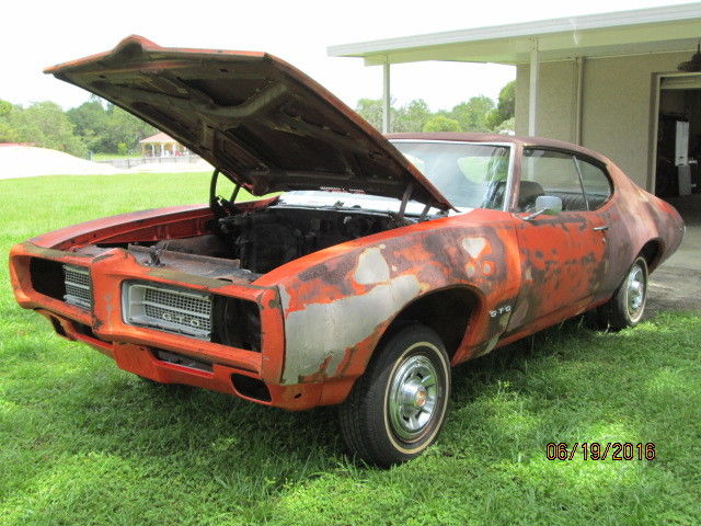 1969 Pontiac GTO - photo 2