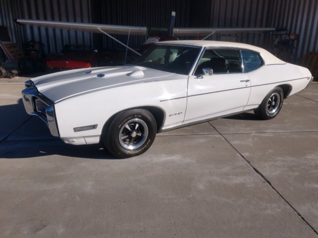 1969 Pontiac GTO 242 Car - photo 7