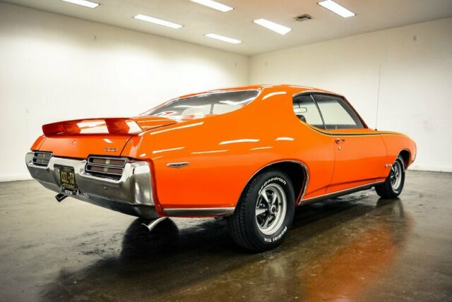 1969 Pontiac GTO The Judge - photo 7