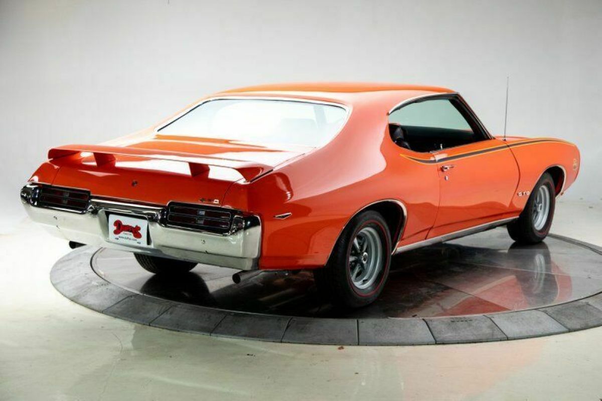 1969 Pontiac GTO - photo 9