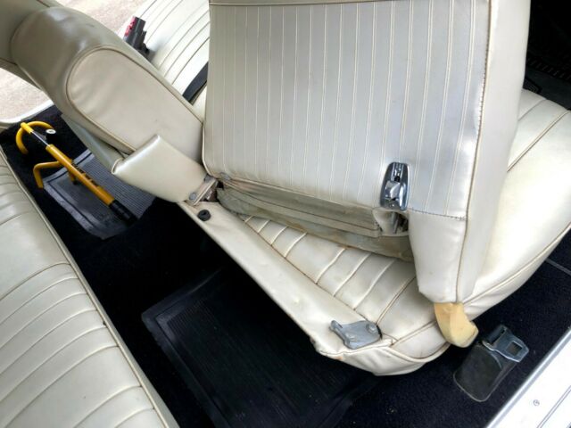 1969 Pontiac GTO - photo 13