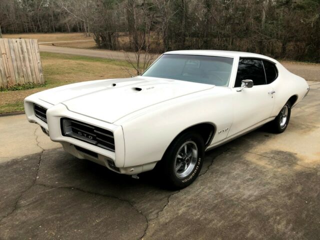 1969 Pontiac GTO - photo 3