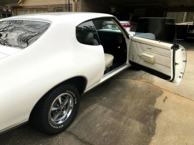 1969 Pontiac GTO - photo 9