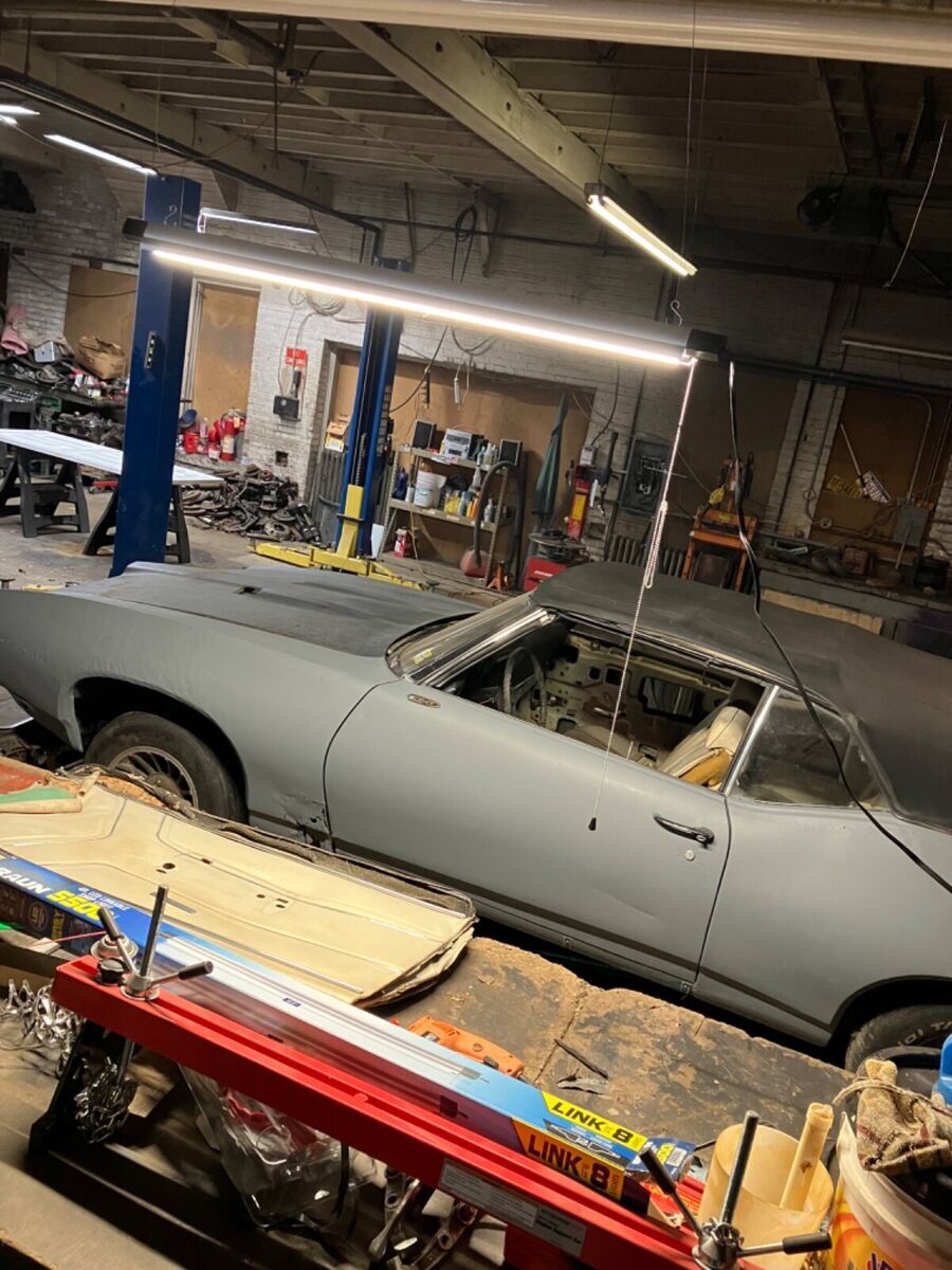1969 Pontiac Le Mans Sport - photo 2