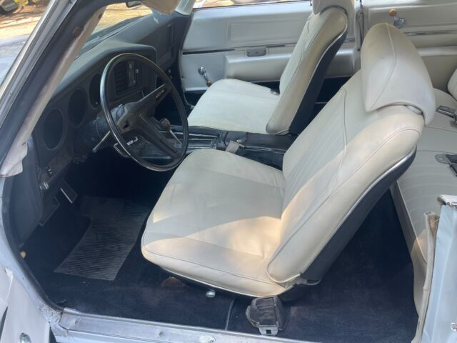1969 Pontiac Grand Prix - photo 12
