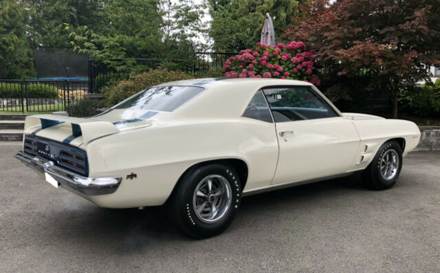1969 Pontiac Trans Am - photo 2