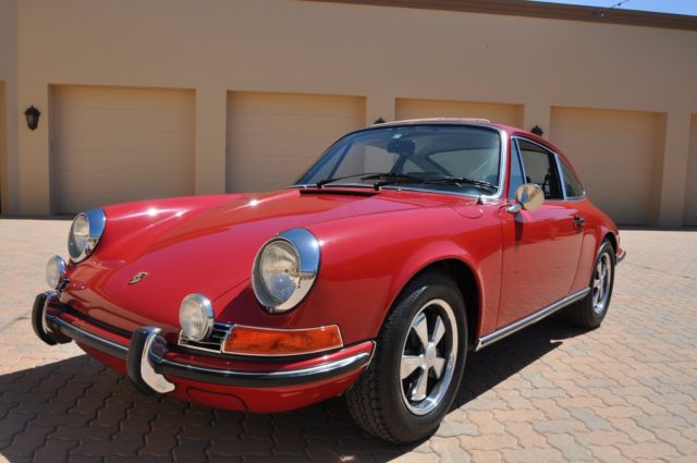 1969 PORSCHE 911 S Sunroof coupe 1969 Porsche 911 S