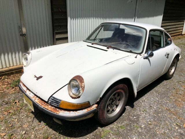 1969 Porsche 911 T (including engine) coupe 1969 Porsche 911