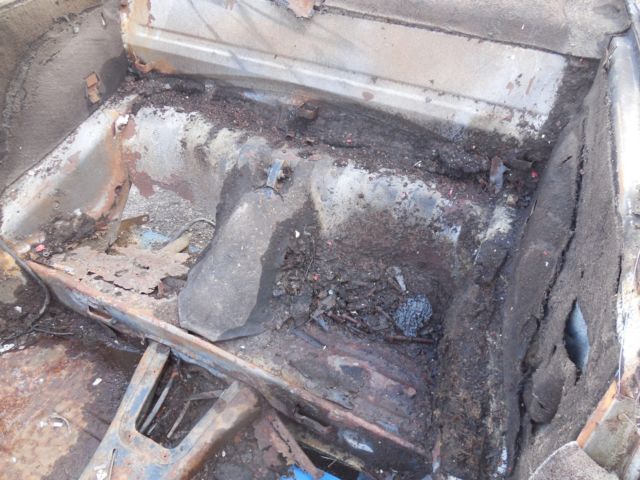 1969 Porsche 911 1969 Porsche 911 T Targa Project Car for Parts or - photo 7