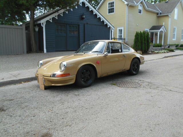 1969 Porsche 912 5-speed matching # engine originally from New Mexico 1969 Porsche 912