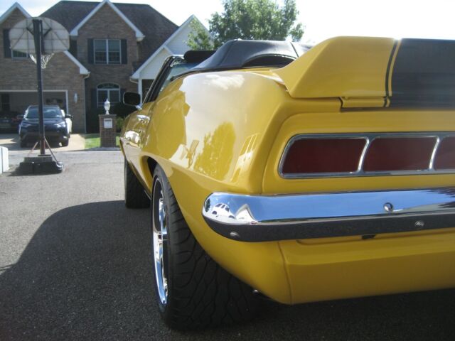 1969 Chevrolet Camaro RS Convertible - photo 8