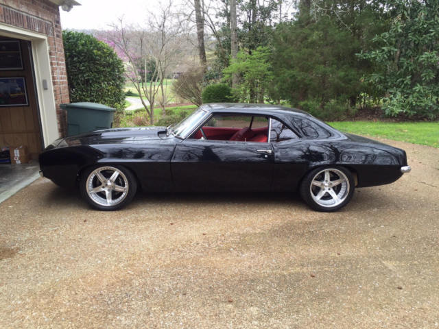 1969 Pro Touring Camaro with DSE parts 1969 Chevrolet Camaro