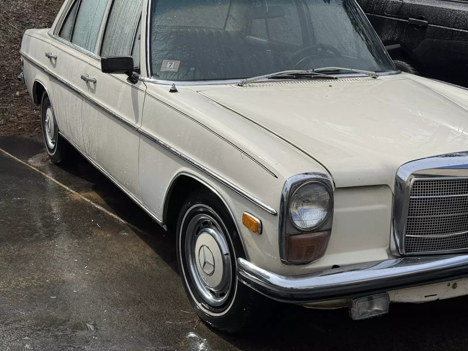 1969 Mercedes-Benz 200-Series - photo 12