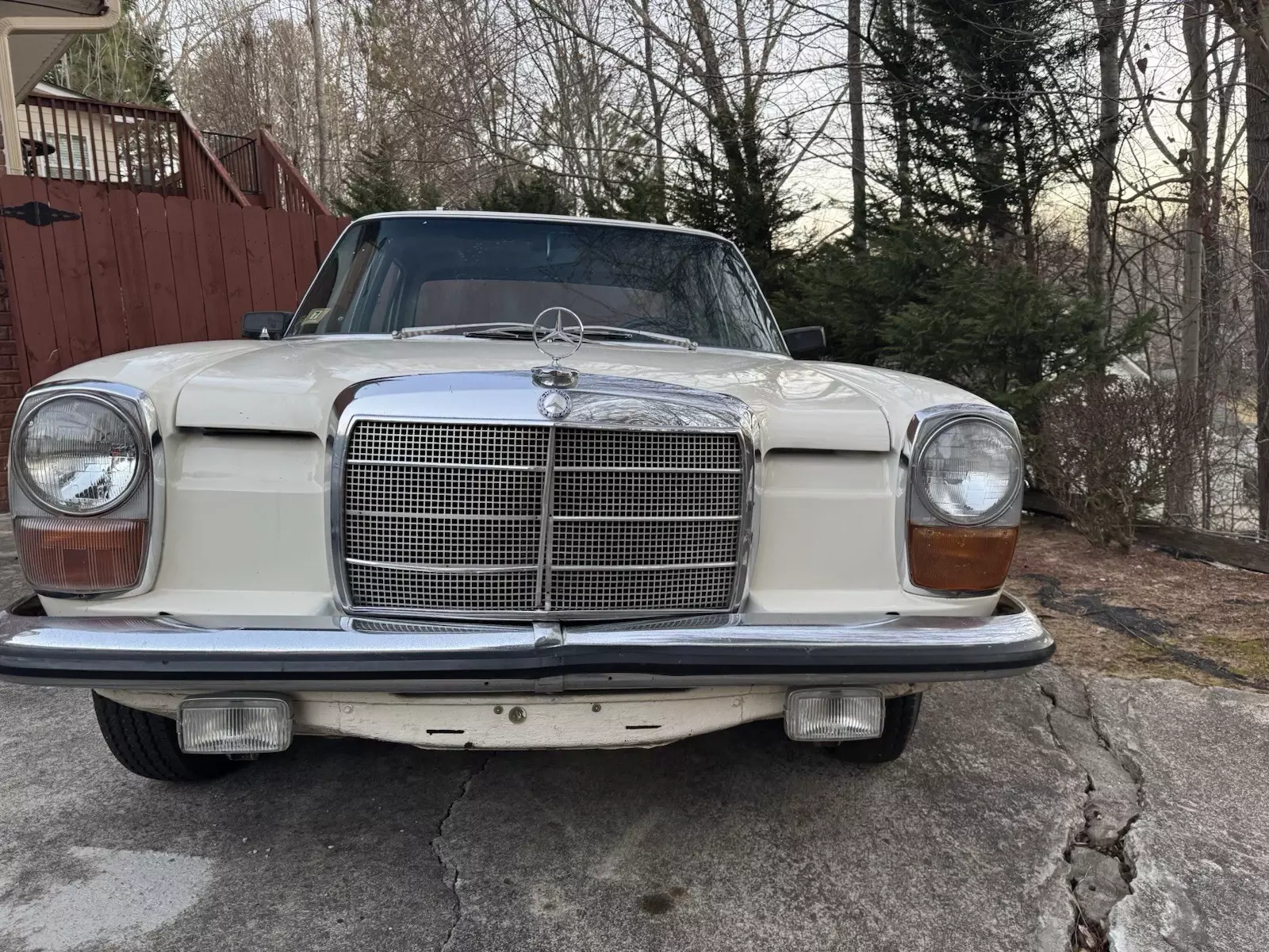 1969 Mercedes-Benz 200-Series - photo 13