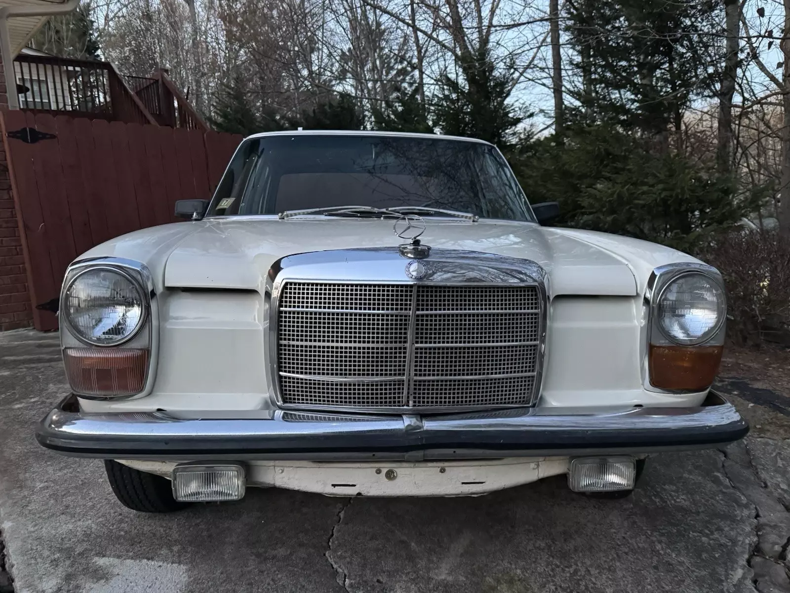 1969 Mercedes-Benz 200-Series - photo 7