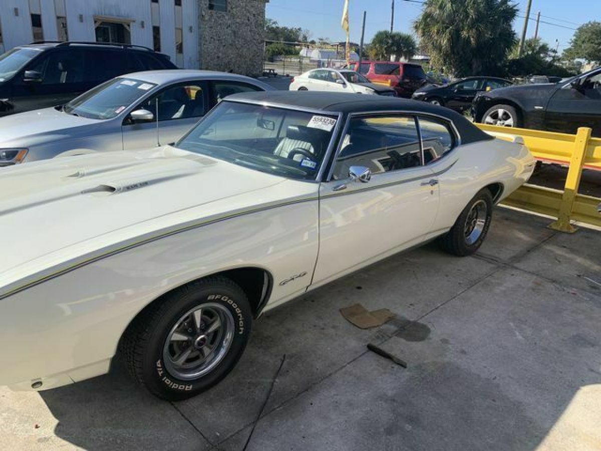 1969 Pontiac GTO - photo 2