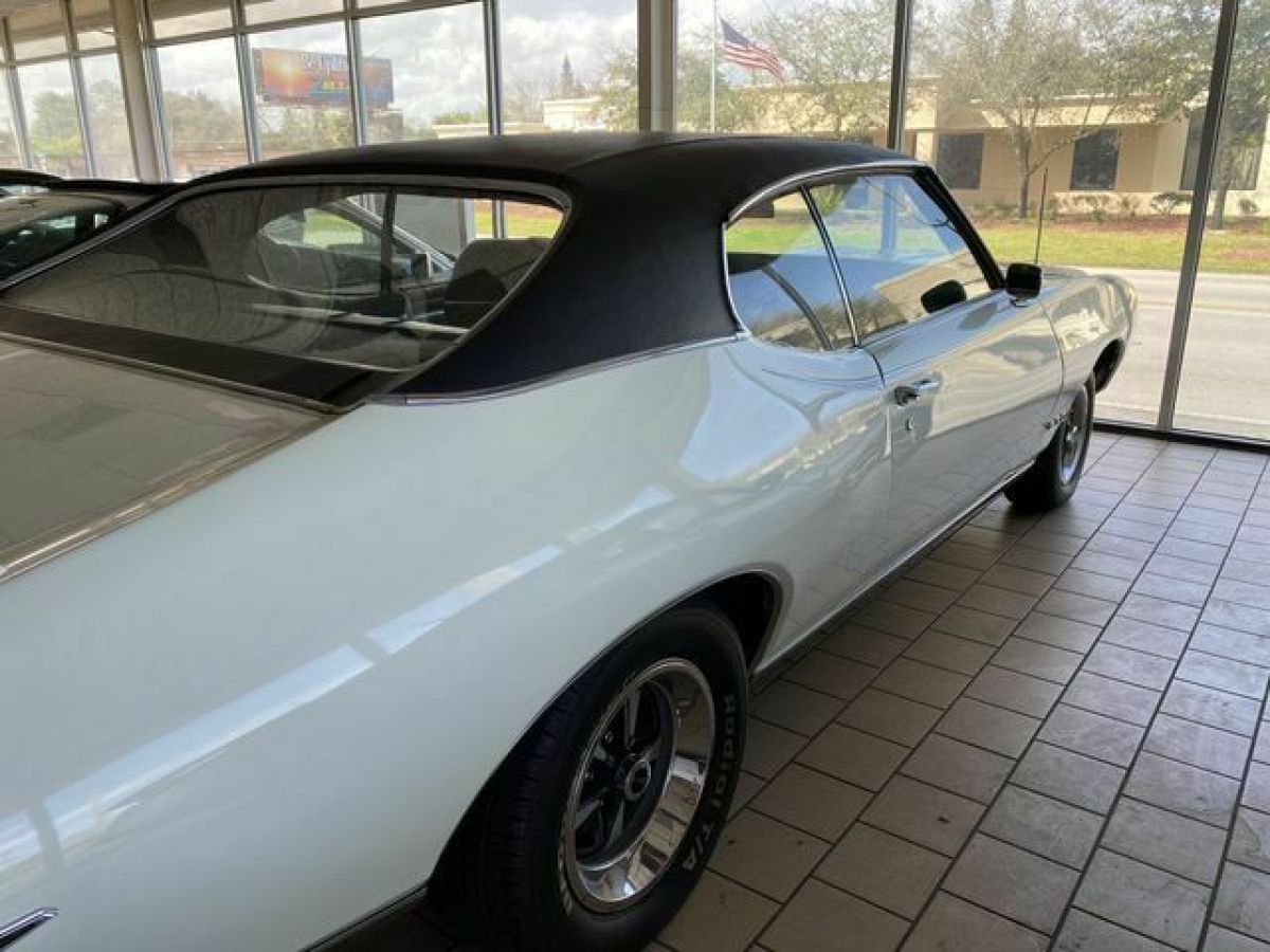 1969 Pontiac GTO - photo 8